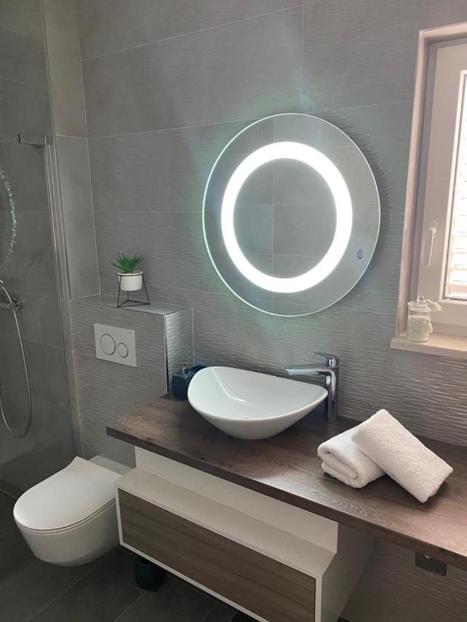 Villa Moon โตรกีร์ ภายนอก รูปภาพ