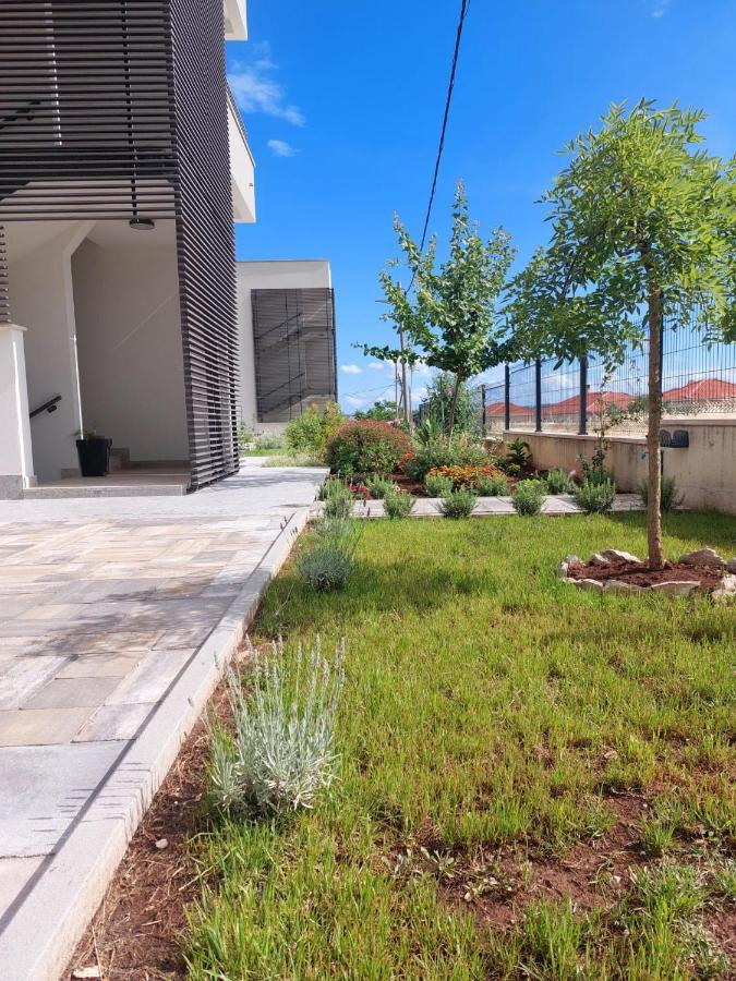 Villa Moon โตรกีร์ ภายนอก รูปภาพ